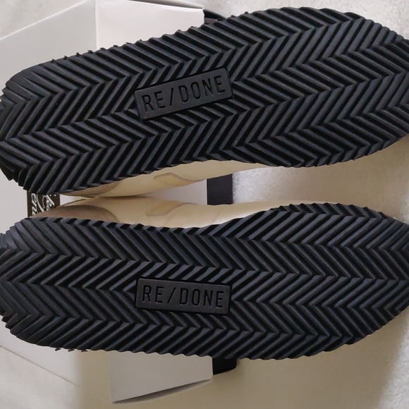 RE/DONE 70's Runner Nylon Lo Top Sneakers - Picture 8 of 11